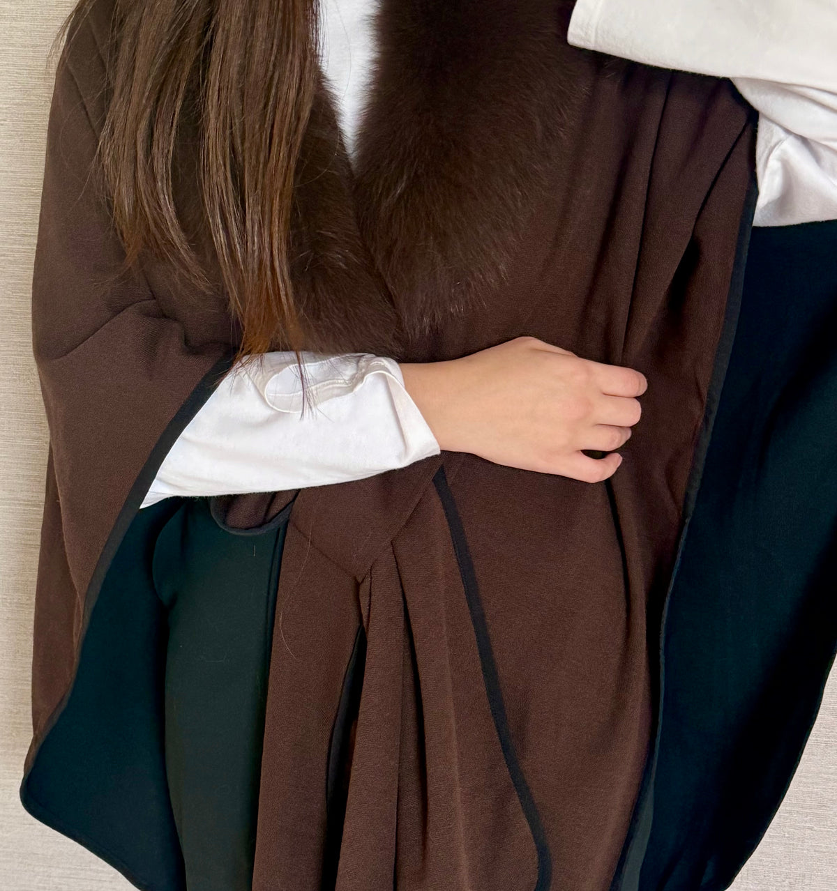 WOOL AND FOX KNOT SHAWL CHOCOLATE BROWN