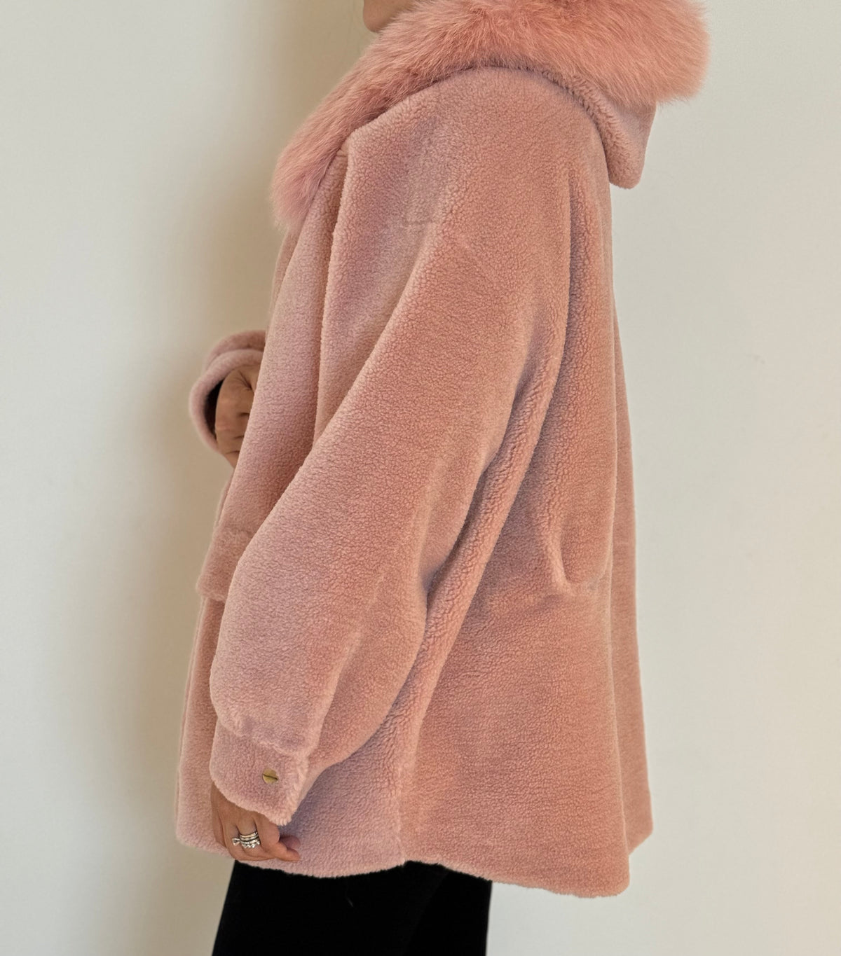 LONG WOOL AND FOX JACKET