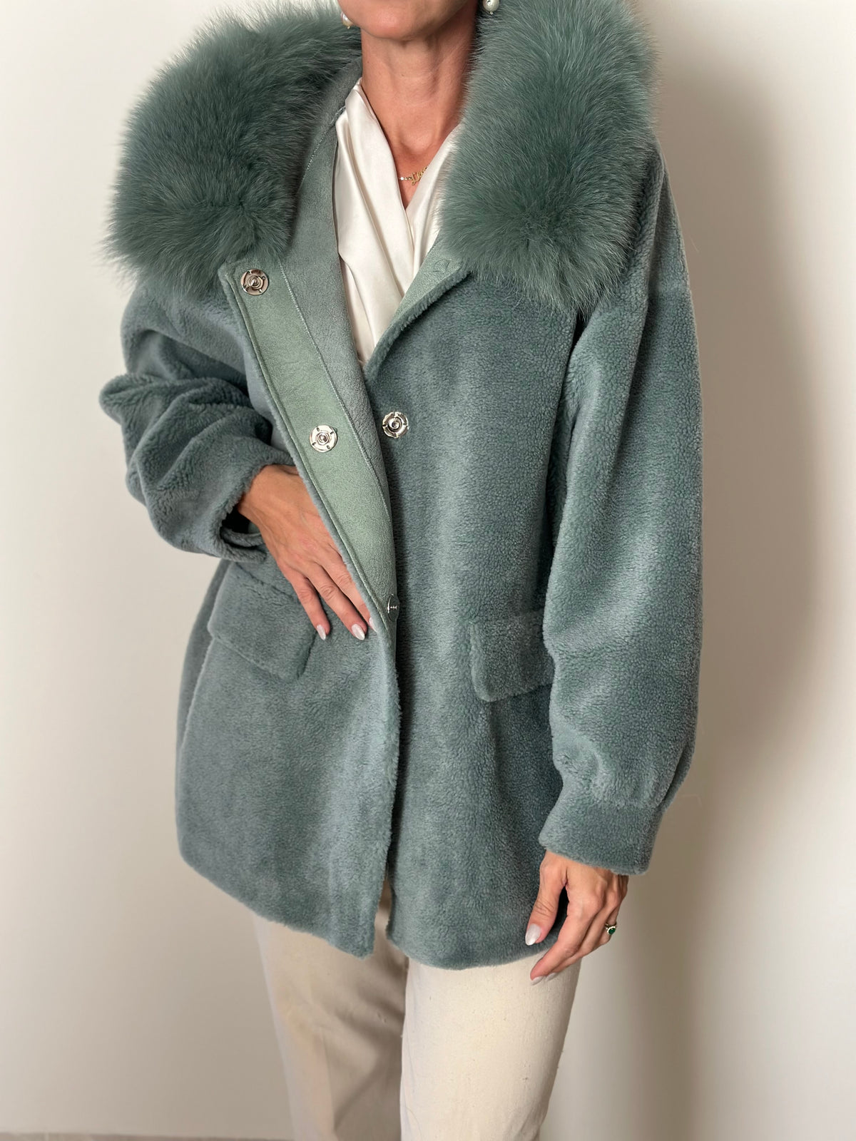 LONG WOOL AND FOX JACKET