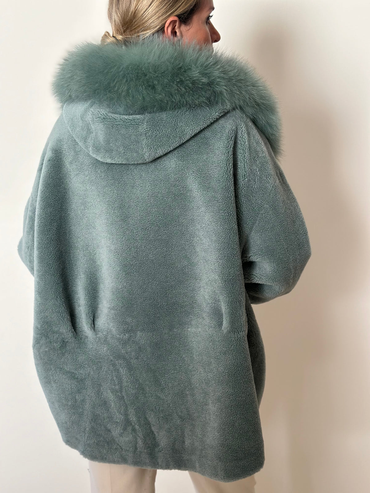 LONG WOOL AND FOX JACKET