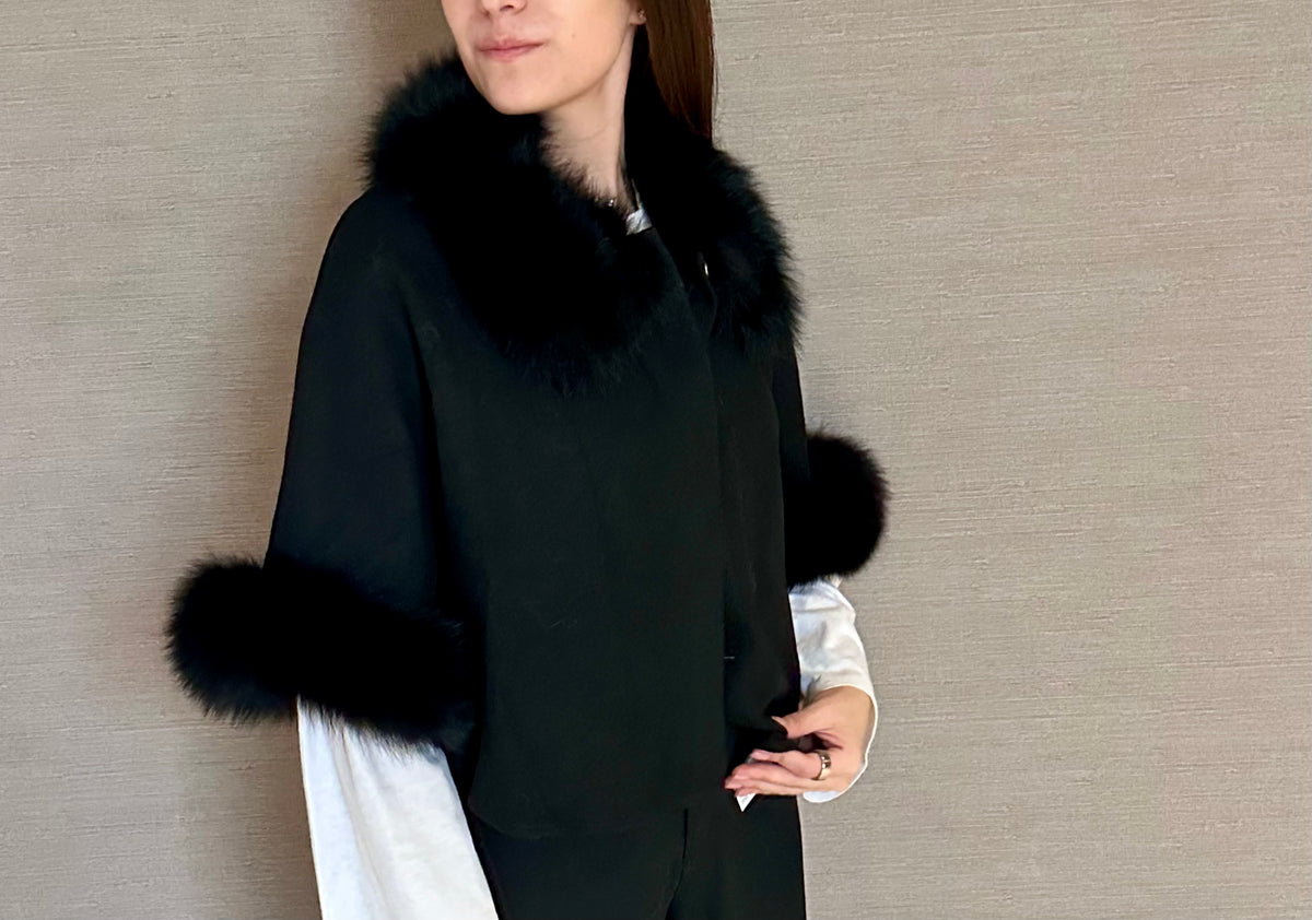 FOX COLLAR AND CUFF CAPE
