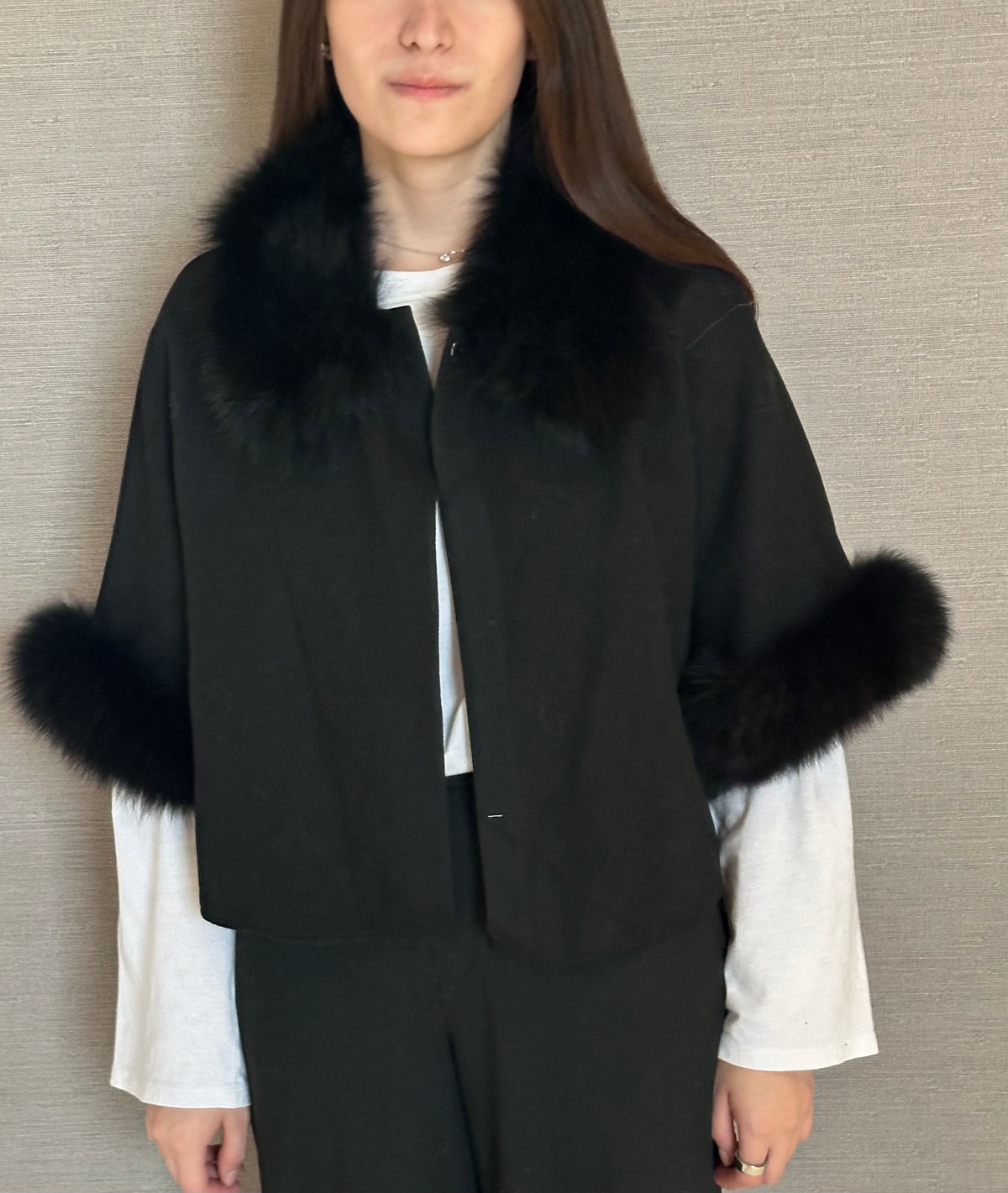 FOX COLLAR AND CUFF CAPE