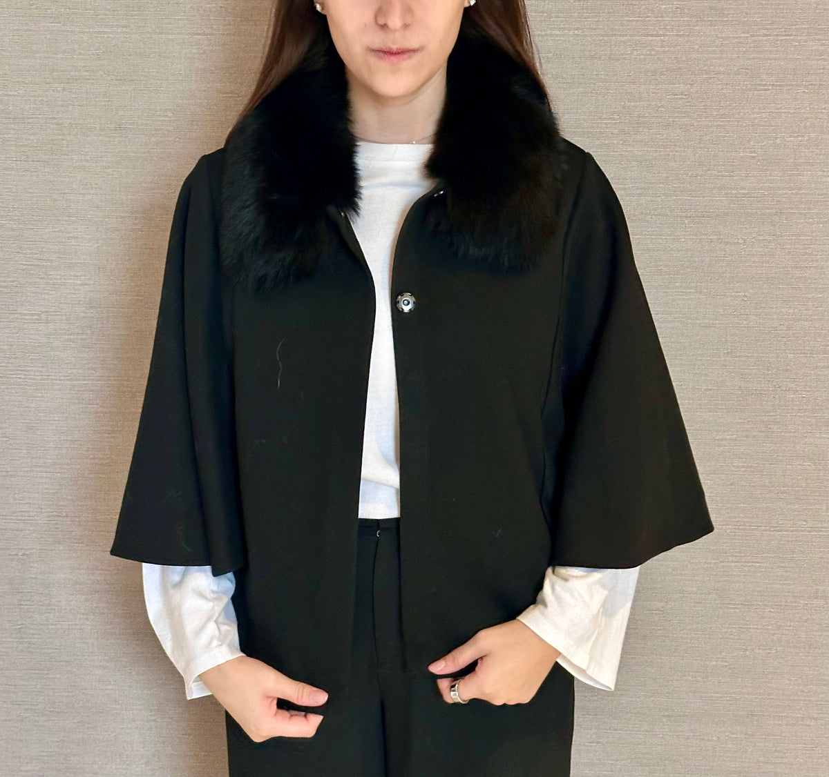 FOX COLLAR CAPE