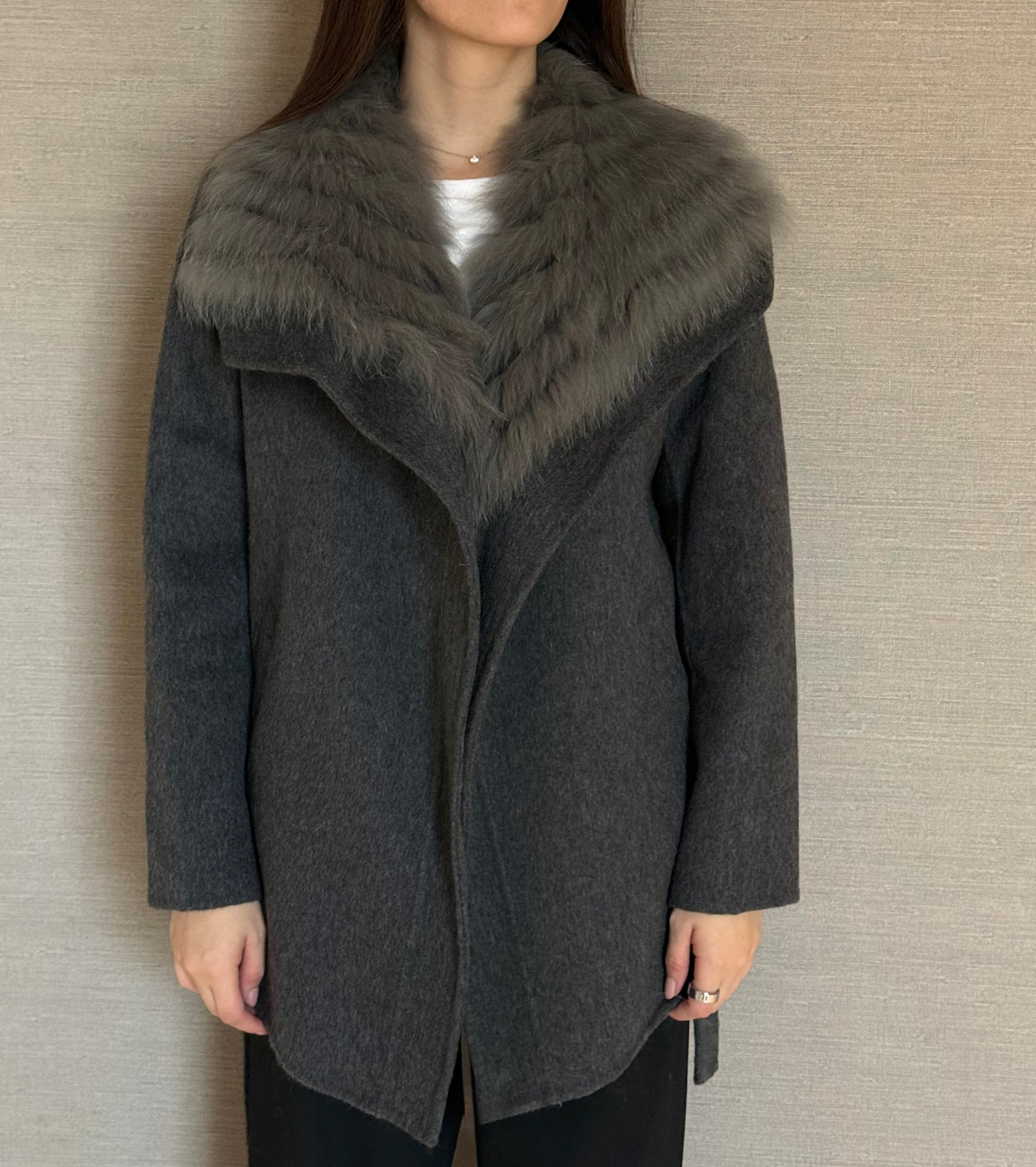 ALPACA AND FOX COAT GREY