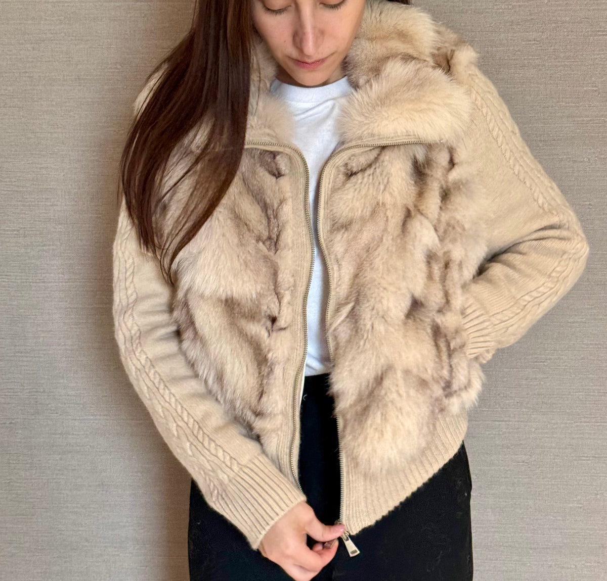 CONVERTIBLE KNIT FOX JACKET BEIGE