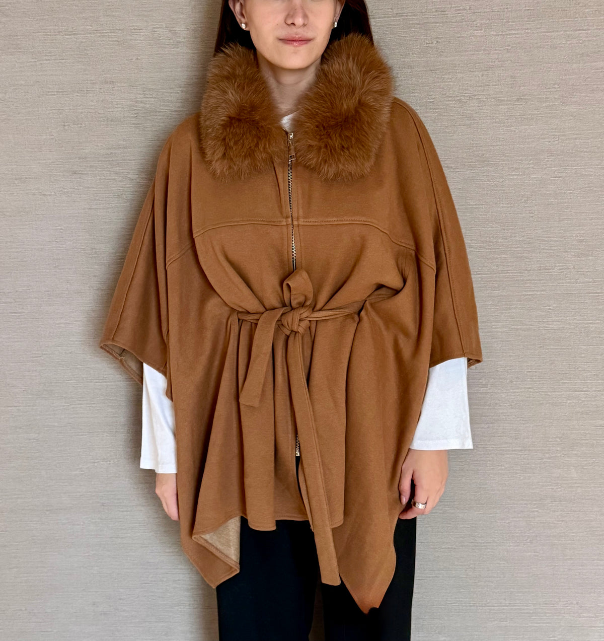 CASHMERE FOX ZIPPER AND BELT CAMEL